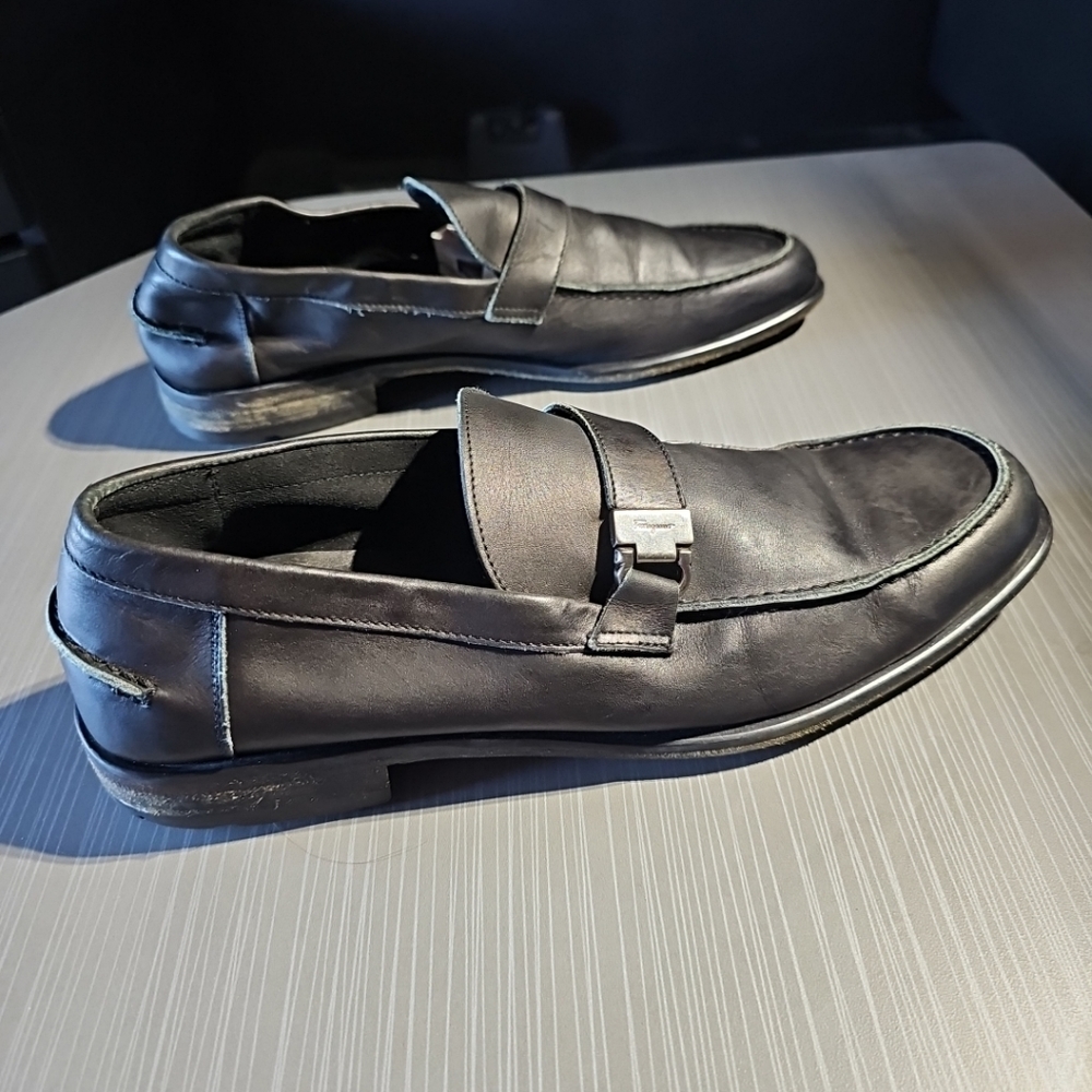 Salvatore Ferragamo Black Leather Loafers Buckle Strap Men's 9D Good‎ Condition